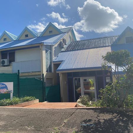 Appartement Tobago Sainte-Anne Exterior photo